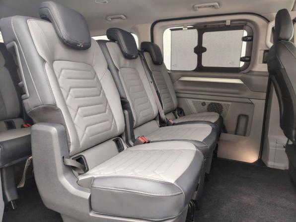 Volkswagen Caravelle T7 с пробегом 2025 года, цена 9 990 000 рублей, 32 км, минивэн, Автокод Объявления