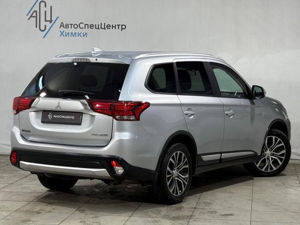 Mitsubishi Outlander III Рестайлинг 2 с пробегом 2018 года, цена 1 819 800 рублей, 132600 км, внедорожник, Автокод Объявления