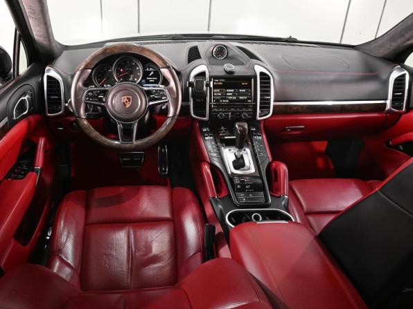Porsche Cayenne II Рестайлинг (958) с пробегом 2016 года, цена 3 675 000 рублей, 162108 км, внедорожник, Автокод Объявления