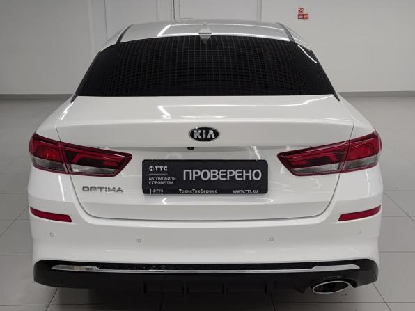 Kia Optima IV Рестайлинг с пробегом 2018 года, цена 1 963 000 рублей, 107562 км, седан, Автокод Объявления