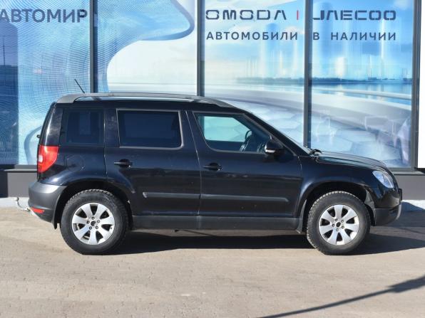 Skoda Yeti I с пробегом 2013 года, цена 730 000 рублей, 97363 км, внедорожник, Автокод Объявления