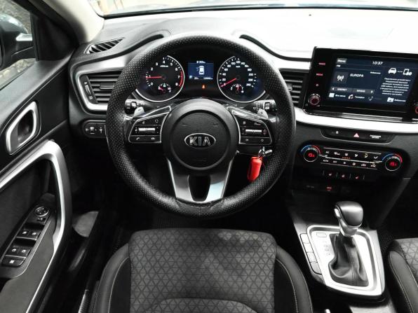 Kia Ceed III с пробегом 2021 года, цена 1 820 000 рублей, 104940 км, универсал, Автокод Объявления
