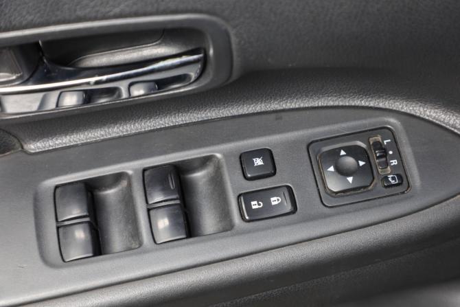Mitsubishi Outlander III с пробегом 2013 года, цена 1 329 000 рублей, 287000 км, внедорожник, Автокод Объявления