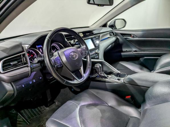 Toyota Camry VIII (XV70) с пробегом 2021 года, цена 2 650 000 рублей, 73230 км, седан, Автокод Объявления