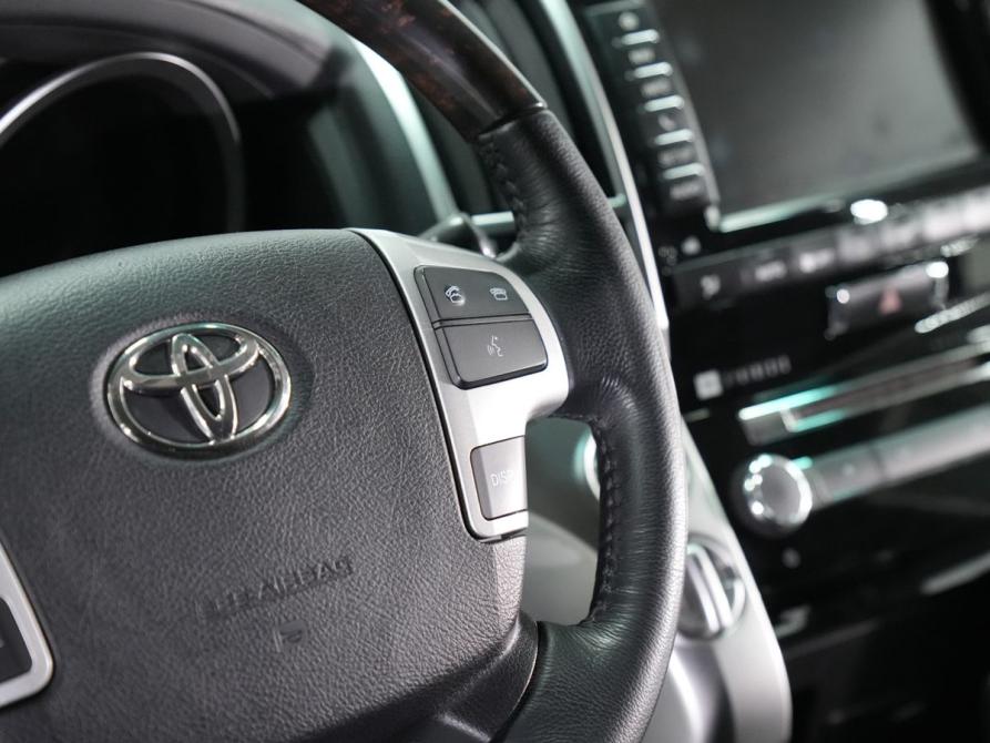 Toyota Land Cruiser 200 Series Рестайлинг 1 Новосибирск  - изображение 27