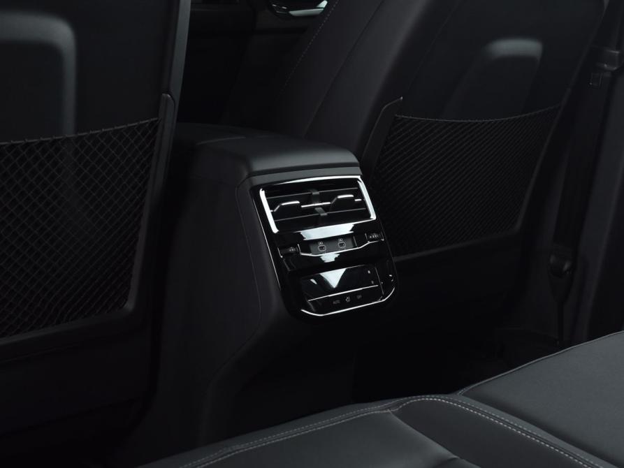 Audi Q6 Кемерово  - изображение 18