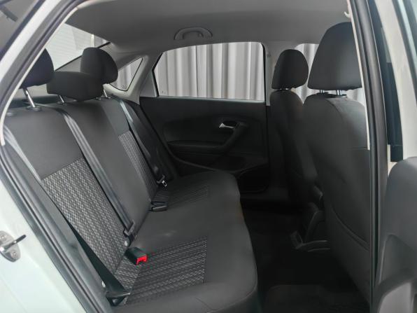 Volkswagen Polo V Рестайлинг с пробегом 2019 года, цена 1 097 000 рублей, 92278 км, седан, Автокод Объявления