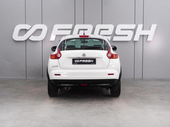 Nissan Juke I с пробегом 2014 года, цена 1 049 000 рублей, 121157 км, внедорожник, Автокод Объявления