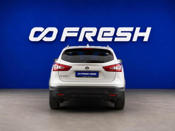 Nissan Qashqai II с пробегом 2018 года, цена 1 848 055 рублей, 108871 км, внедорожник, Автокод Объявления