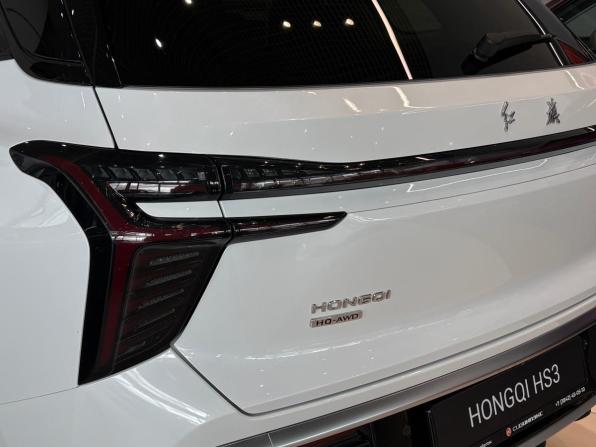 Hongqi HS3 с пробегом 2024 года, цена 2 949 000 рублей, 30399 км, внедорожник, Автокод Объявления