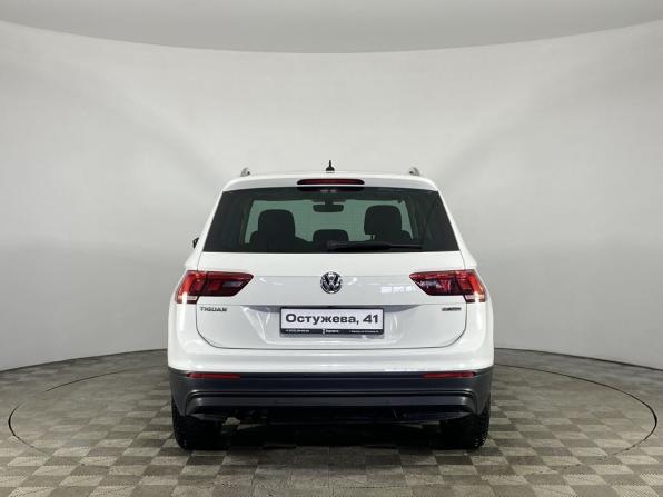 Volkswagen Tiguan II с пробегом 2018 года, цена 2 250 000 рублей, 148459 км, внедорожник, Автокод Объявления
