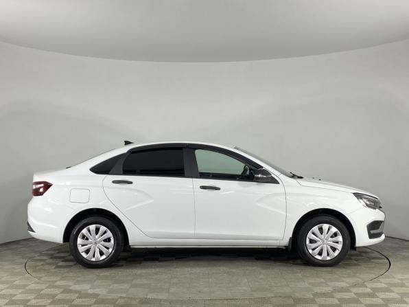 Lada (ВАЗ) Vesta I Рестайлинг (NG) с пробегом 2026 года, цена 1 360 000 рублей, 5835 км, седан, Автокод Объявления