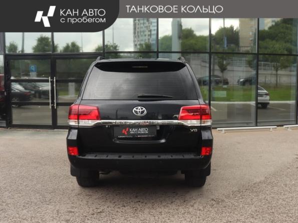 Toyota Land Cruiser 200 Series Рестайлинг 2 с пробегом 2017 года, цена 5 440 000 рублей, 125500 км, внедорожник, Автокод Объявления