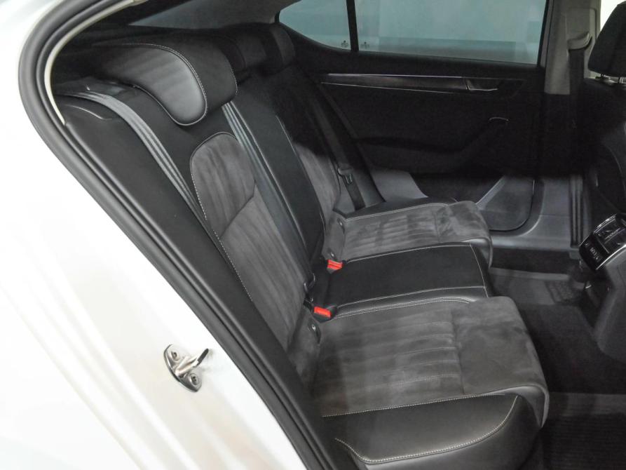 Skoda Superb III Рестайлинг Екатеринбург  - изображение 12