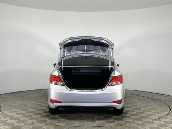 Hyundai Solaris I Рестайлинг с пробегом 2016 года, цена 869 000 рублей, 174149 км, седан, Автокод Объявления