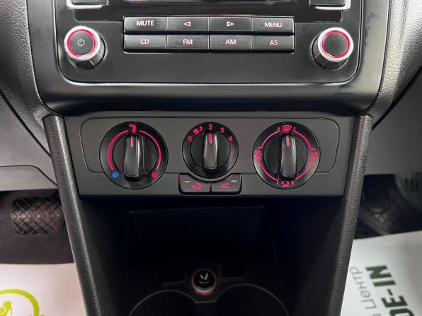 Volkswagen Polo V с пробегом 2012 года, цена 795 000 рублей, 204496 км, седан, Автокод Объявления