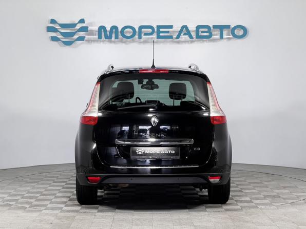 Renault Scenic III Рестайлинг 2 с пробегом 2015 года, цена 1 250 000 рублей, 147544 км, компактвэн, Автокод Объявления