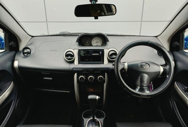 Toyota Ist I с пробегом 2002 года, цена 530 000 рублей, 262743 км, хэтчбек, Автокод Объявления