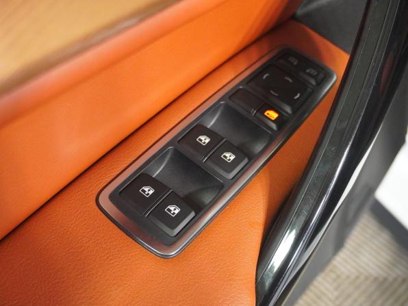 Lada (ВАЗ) Vesta I Рестайлинг (NG) с пробегом 2024 года, цена 1 560 000 рублей, 12500 км, универсал, Автокод Объявления