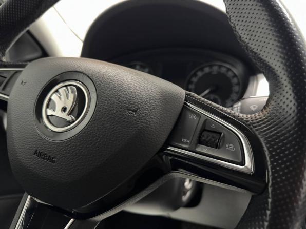 Skoda Rapid I Рестайлинг с пробегом 2019 года, цена 1 580 000 рублей, 100144 км, лифтбек, Автокод Объявления