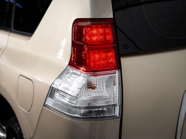 Toyota Land Cruiser Prado 150 Series с пробегом 2010 года, цена 2 660 000 рублей, 205121 км, внедорожник, Автокод Объявления
