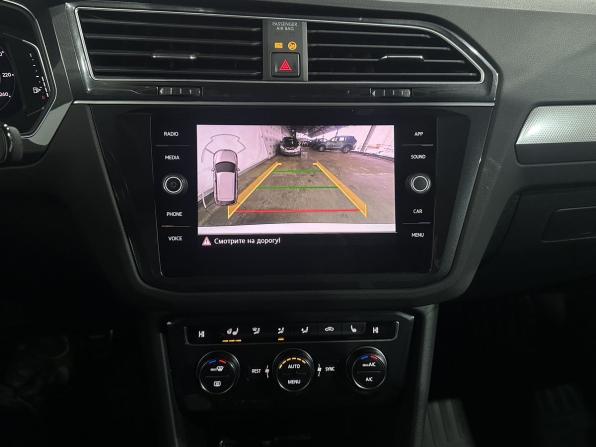 Volkswagen Tiguan II с пробегом 2019 года, цена 2 790 000 рублей, 38520 км, внедорожник, Автокод Объявления