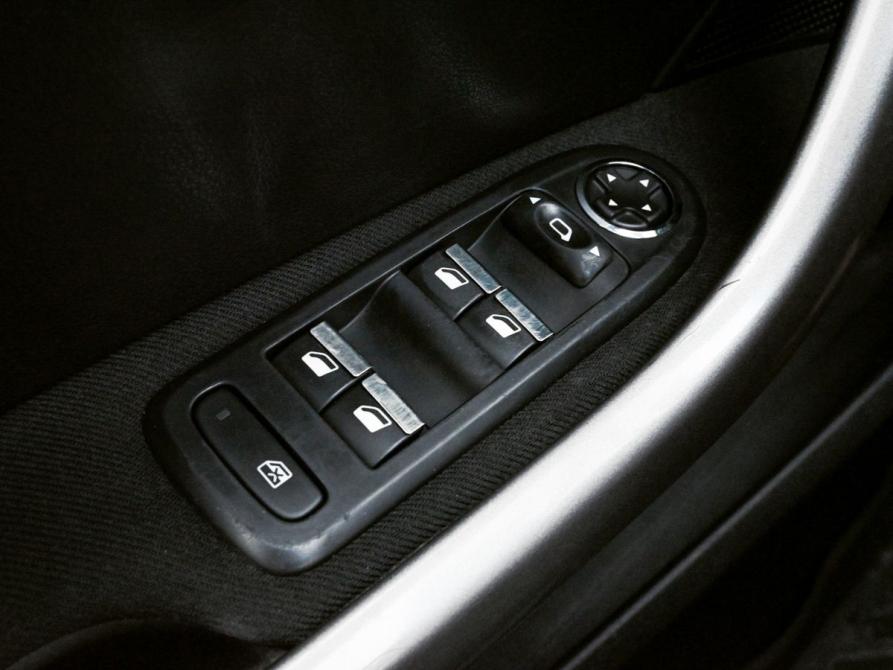 Peugeot 408 I Екатеринбург  - изображение 12