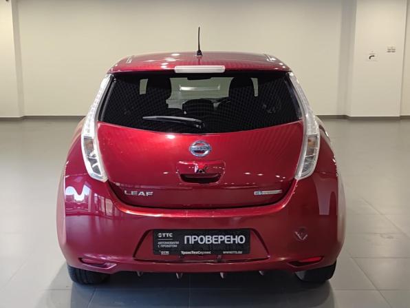 Nissan Leaf I (ZE0/AZE0) с пробегом 2015 года, цена 870 000 рублей, 199583 км, хэтчбек, Автокод Объявления