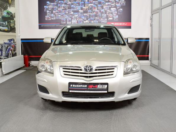 Toyota Avensis II Рестайлинг с пробегом 2006 года, цена 549 999 рублей, 419600 км, седан, Автокод Объявления