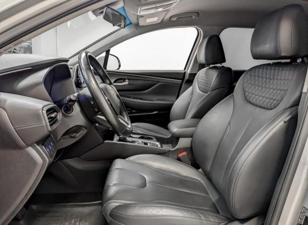 Hyundai Santa Fe IV с пробегом 2020 года, цена 3 200 000 рублей, 43580 км, внедорожник, Автокод Объявления