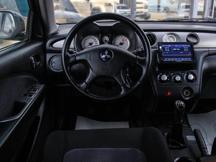 Mitsubishi Outlander I Калуга  - изображение 8