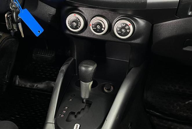 Mitsubishi Outlander II с пробегом 2007 года, цена 815 000 рублей, 259138 км, внедорожник, Автокод Объявления