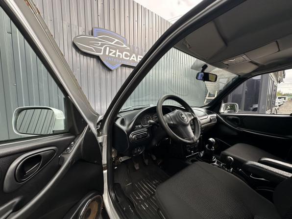Chevrolet Niva I Рестайлинг с пробегом 2009 года, цена 399 000 рублей, 169000 км, внедорожник, Автокод Объявления