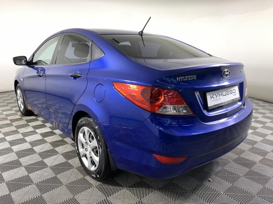 Hyundai Solaris I Москва  - изображение 7