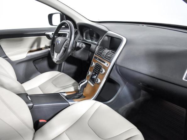 Volvo XC60 I Рестайлинг с пробегом 2015 года, цена 1 550 000 рублей, 258000 км, внедорожник, Автокод Объявления