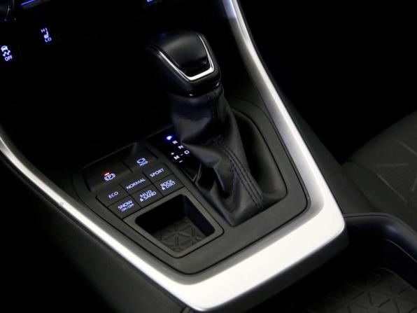Toyota RAV4 V (XA50) с пробегом 2021 года, цена 3 195 000 рублей, 55155 км, внедорожник, Автокод Объявления