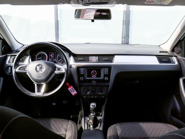 Skoda Rapid I с пробегом 2016 года, цена 978 000 рублей, 165000 км, лифтбек, Автокод Объявления