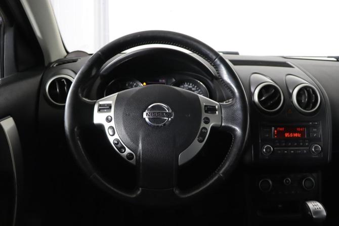 Nissan Qashqai I Рестайлинг с пробегом 2011 года, цена 789 990 рублей, 285789 км, внедорожник, Автокод Объявления