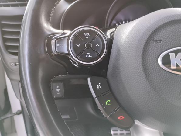 Kia Soul II Рестайлинг с пробегом 2017 года, цена 1 610 000 рублей, 74127 км, хэтчбек, Автокод Объявления