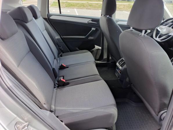 Volkswagen Tiguan II Рестайлинг с пробегом 2021 года, цена 2 370 000 рублей, 103741 км, внедорожник, Автокод Объявления