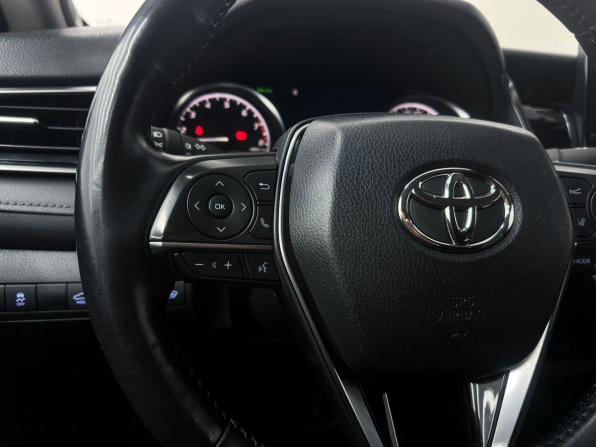 Toyota Camry VIII (XV70) Рестайлинг с пробегом 2022 года, цена 3 850 000 рублей, 89246 км, седан, Автокод Объявления