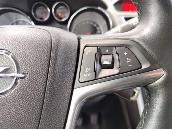 Opel Mokka I с пробегом 2013 года, цена 999 000 рублей, 111744 км, внедорожник, Автокод Объявления
