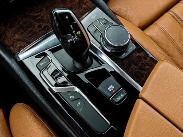 BMW 5 серии VII (G30/G31/G38) с пробегом 2019 года, цена 4 150 000 рублей, 105578 км, седан, Автокод Объявления