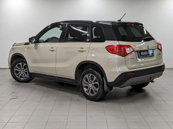 Suzuki Vitara II с пробегом 2018 года, цена 1 590 000 рублей, 123700 км, внедорожник, Автокод Объявления