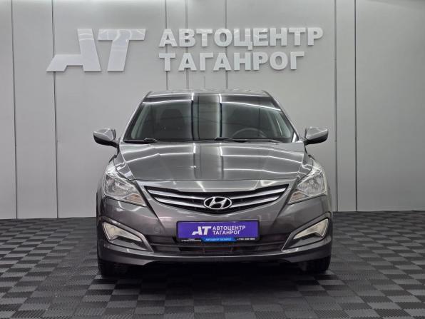Hyundai Solaris I Рестайлинг с пробегом 2015 года, цена 1 049 000 рублей, 174000 км, седан, Автокод Объявления
