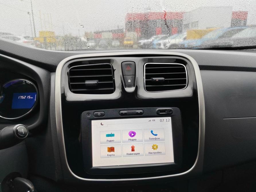Renault Logan II Москва  - изображение 14