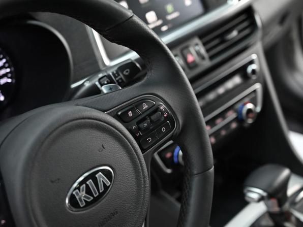 Kia Optima IV с пробегом 2018 года, цена 1 329 000 рублей, 80955 км, седан, Автокод Объявления