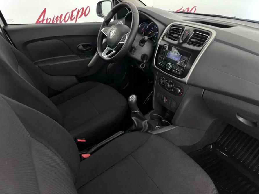 Renault Logan II Рестайлинг Псков  - изображение 12