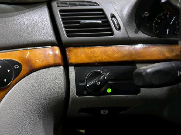 Mercedes-Benz E-Класс III (W211 S211) Рестайлинг с пробегом 2008 года, цена 889 000 рублей, 239821 км, седан, Автокод Объявления