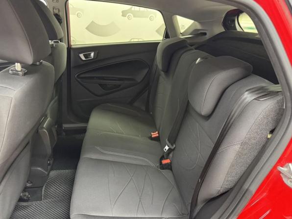 Ford Fiesta Mk6 Рестайлинг с пробегом 2015 года, цена 740 000 рублей, 117052 км, хэтчбек, Автокод Объявления